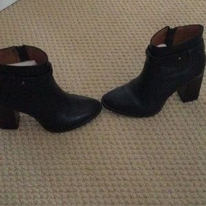 Women ankle heel boots